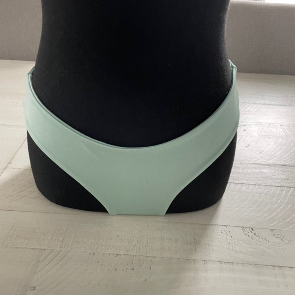 Mennillo Tonga Bikini Buttom Small